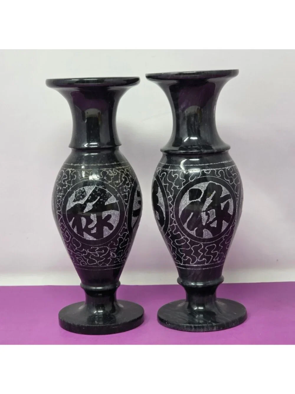 2 Oriental Black Marble Engraved Vases Intricate Designs Decorative Collectibles
